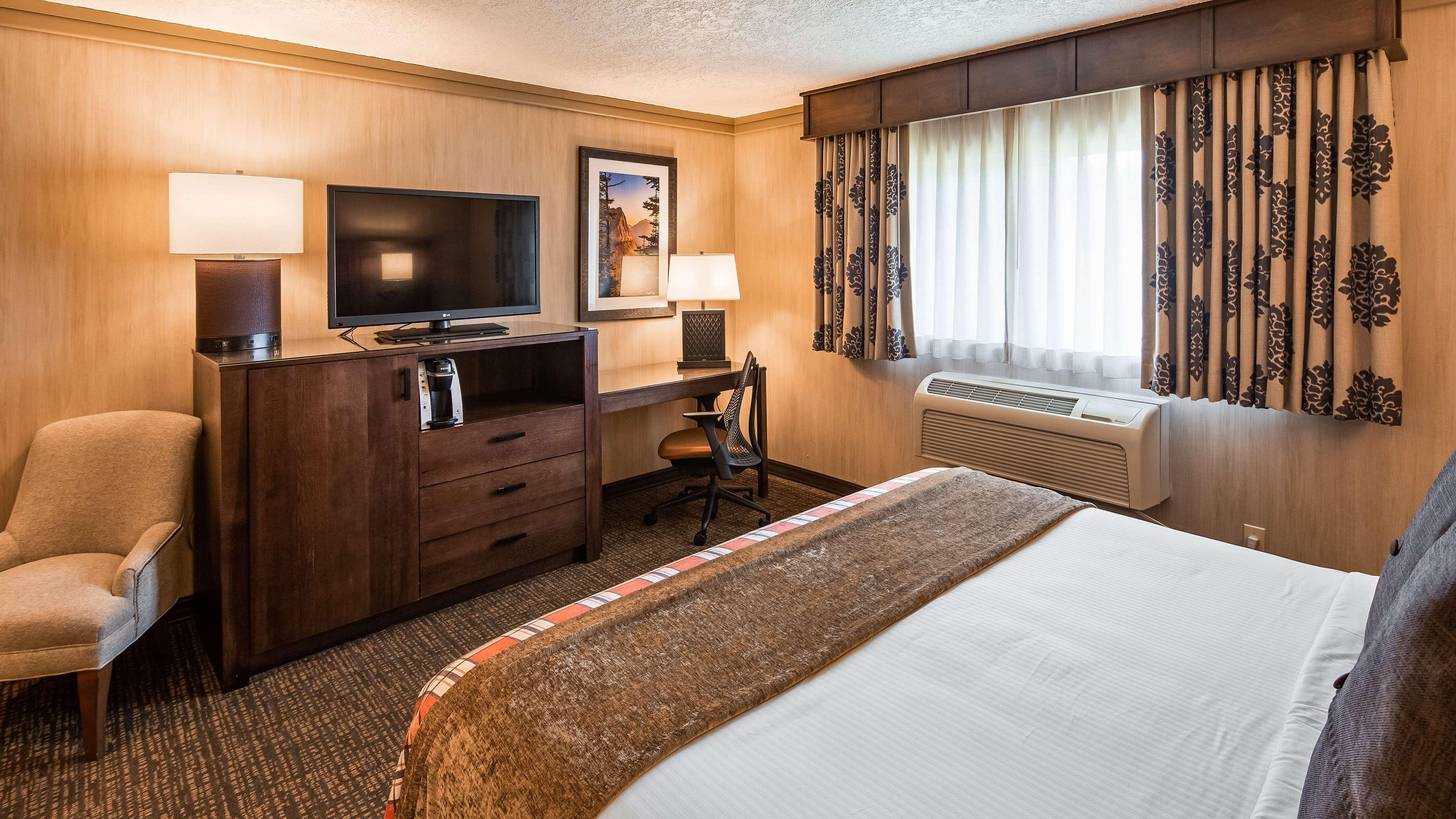 Best Western Plus Flathead Lake Inn And Suites Kalispell Esterno foto
