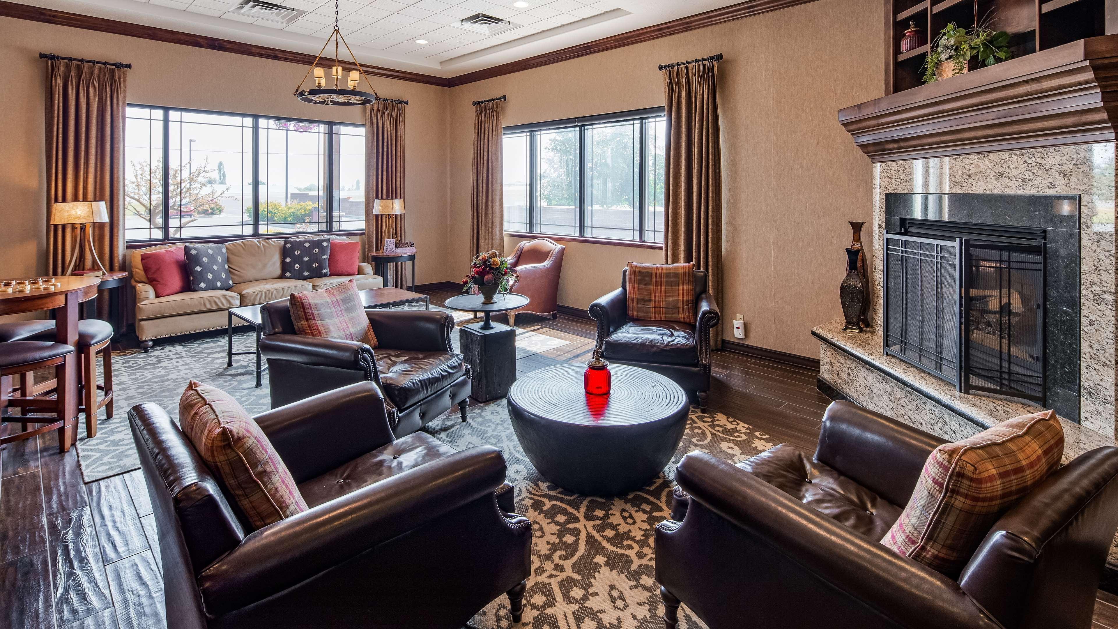 Best Western Plus Flathead Lake Inn And Suites Kalispell Esterno foto