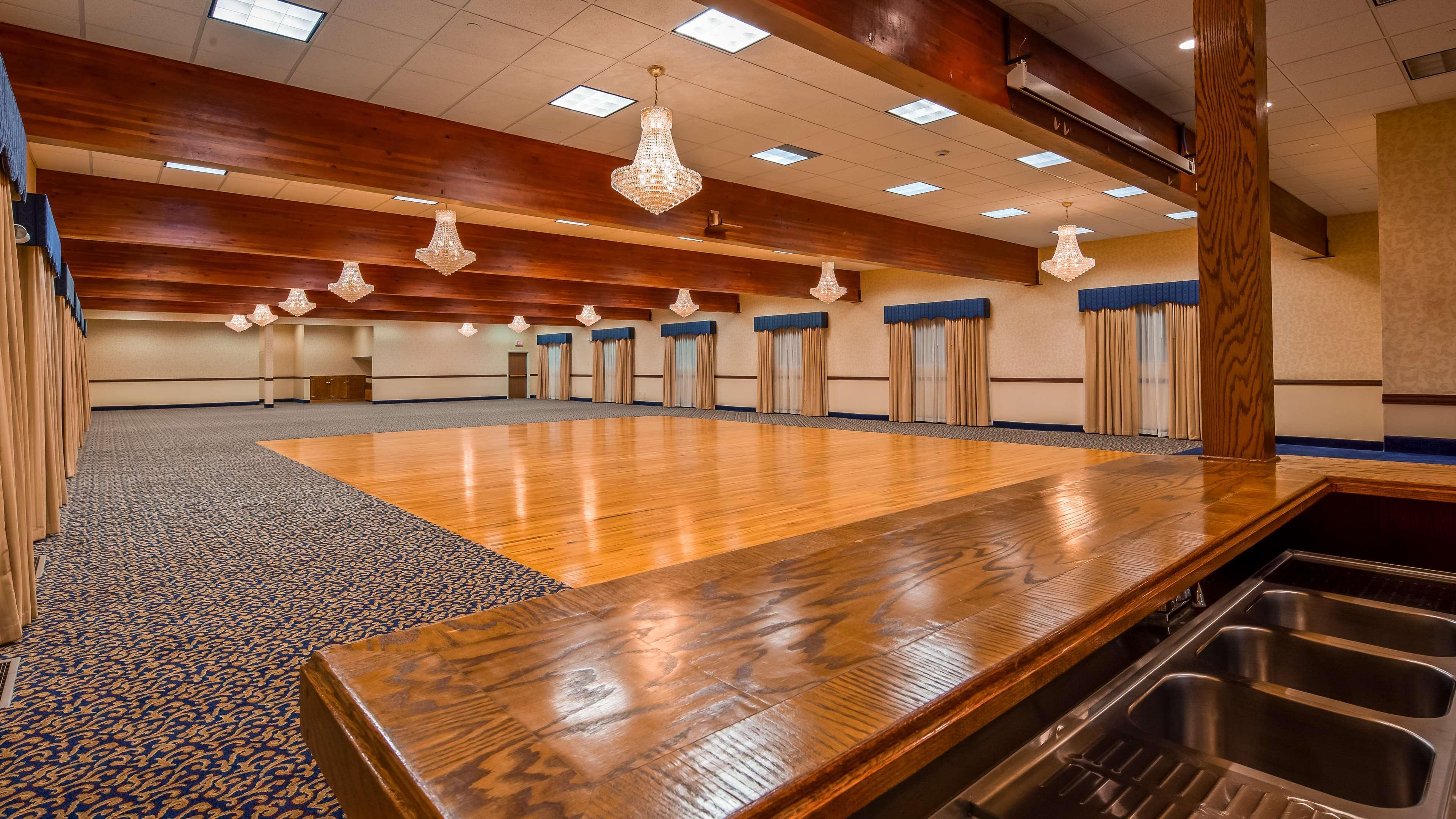 Best Western Plus Flathead Lake Inn And Suites Kalispell Esterno foto
